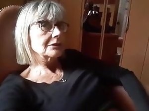 Hot granny masturbation on webcam